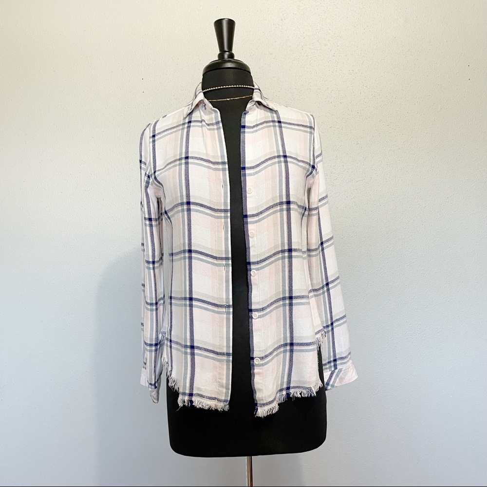 Cloth & Stone plaid soft pink button down Frayed hem xs